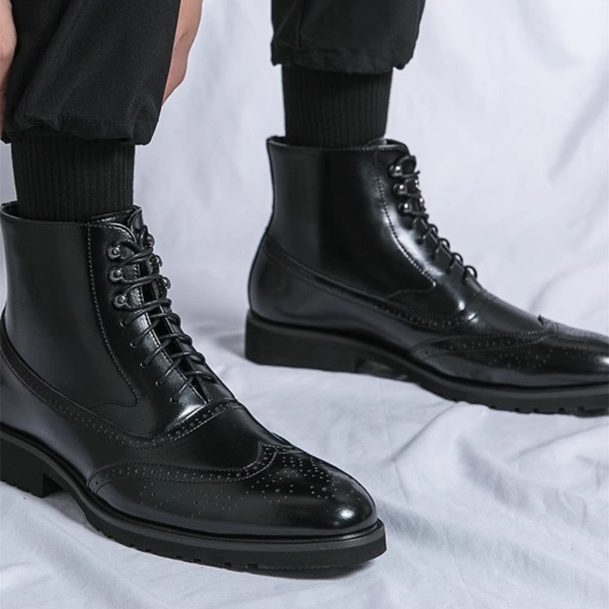 Mens Thick Sole Mid Top boots